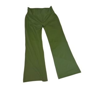 Joy Mangano Green Athletic Flare Leggings – Buttery Soft & Sculpting